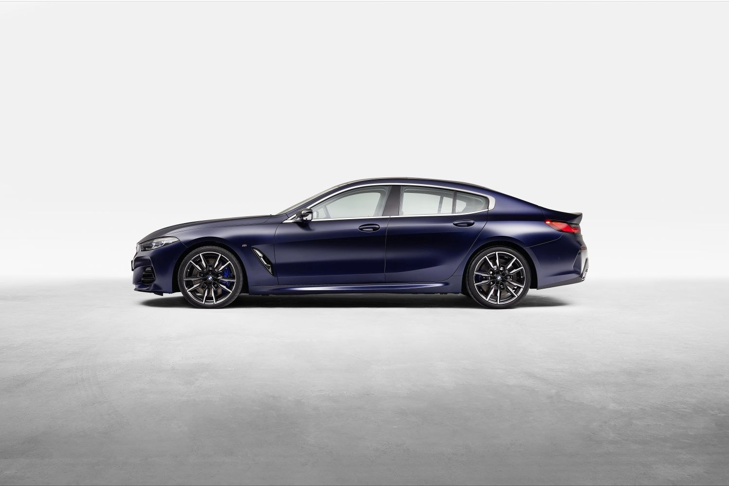 BMW 8 Series Gran Coupe (G16, facelift 2022) M850i (530 Hp) xDrive ...